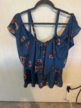 Eyeshadow Blue Floral Off-Shoulder Camisole